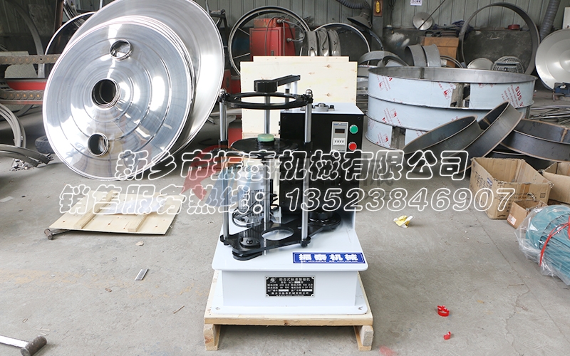 實驗室必備工具—論活性炭拍擊式振動篩的重要性 實驗室必備工具—論活性炭拍擊式振動篩的重要性